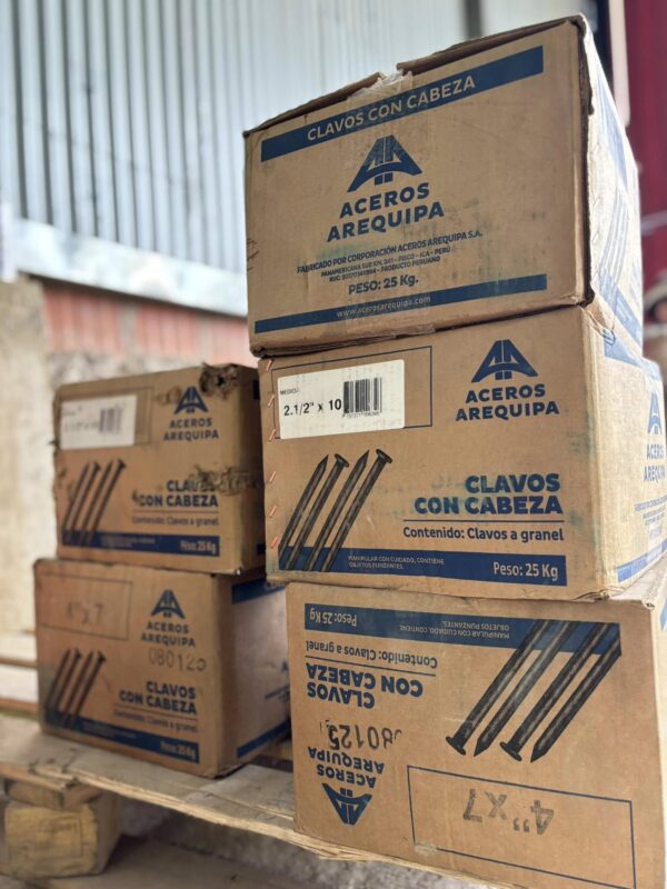 CLAVO ACEROS AREQUIPA